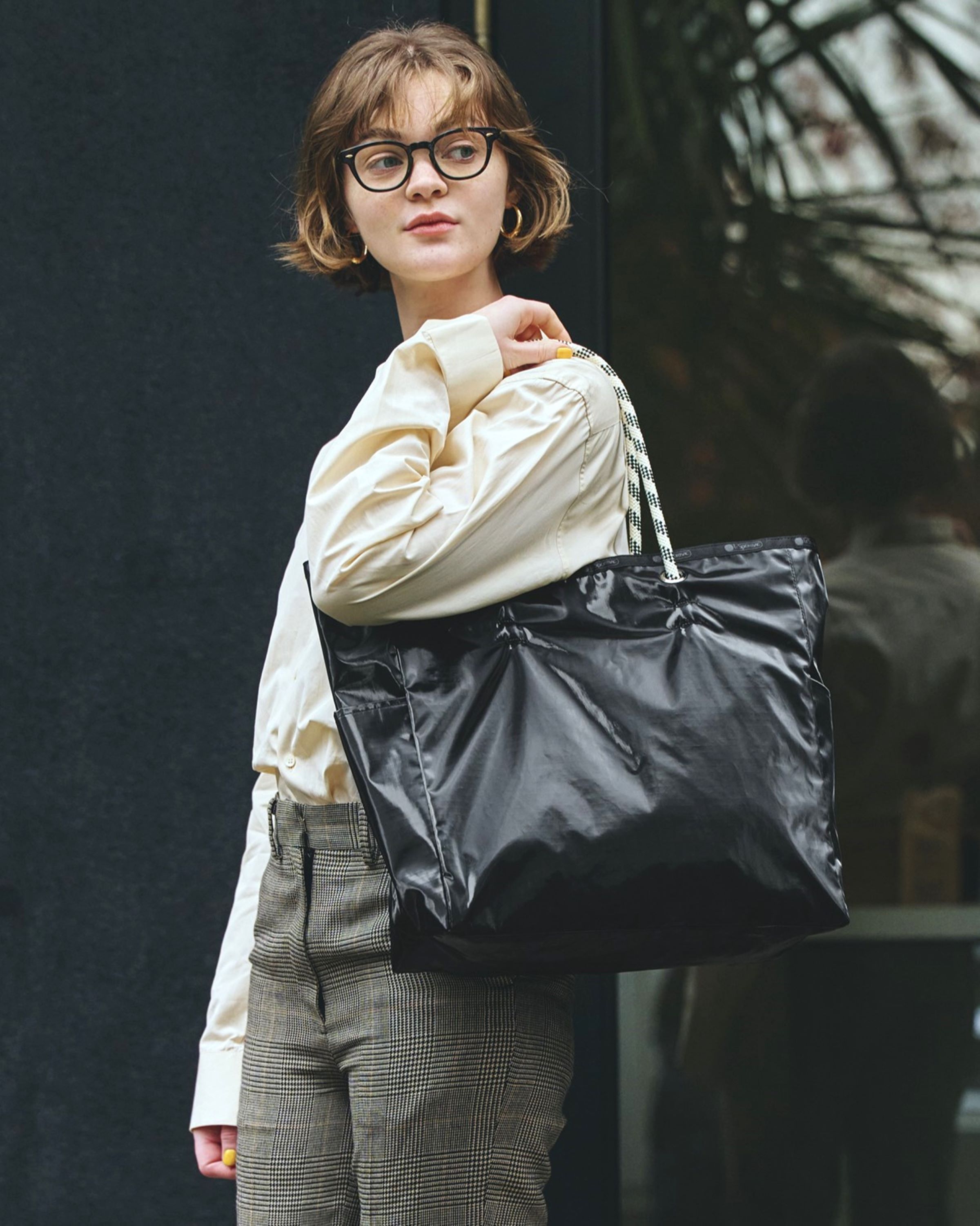 LeSportsac レスポートサック 旅行 トートバッグ ボストンバッグ ミッドナイトブラック 黒 並行輸入品 2wayバッグ CANVAS E/W  TOTE 1389 C519 ジム : シーズザッカ - 通販 - Yahoo!ショッピング
